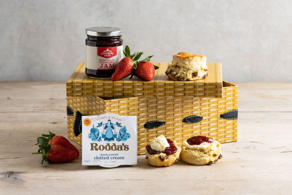 Fruit Scone Cream Tea for 4 Online Hot Sale