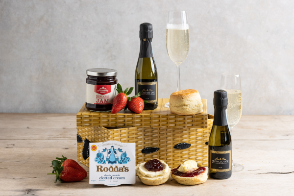 Prosecco Cream Tea for 2 Discount